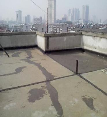 南澳漏水维修 楼顶漏水是什么原因，楼顶漏水维修方法是什么?