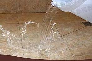 南澳漏水维修 免砸砖防水材料该如何施工
